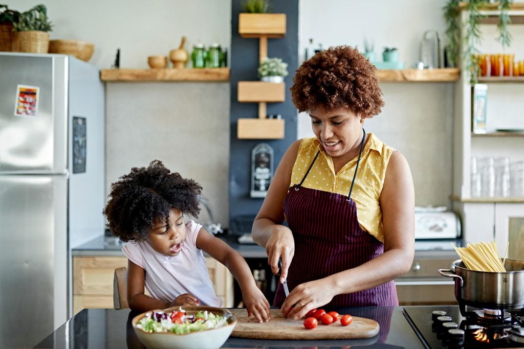 9 Foods You Can Regrow From Kitchen Scraps