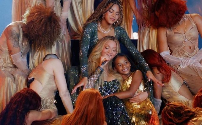 Beyoncé's daughters, Blue Ivy and Rumi Carter, shine at the Cowboy Carter tour opening