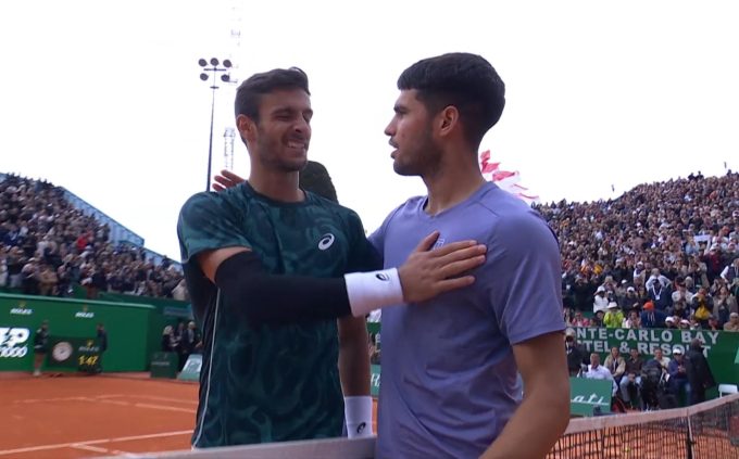 'Like a football stadium': Lorenzo Musetti calls on fans for Carlos Alcaraz test