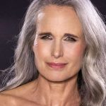 Andie MacDowell Uses L’Oréal’s Age Perfect Midnight Cream