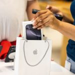 Apple Weighs Raising IPhone Prices in New Lineup, WSJ Says