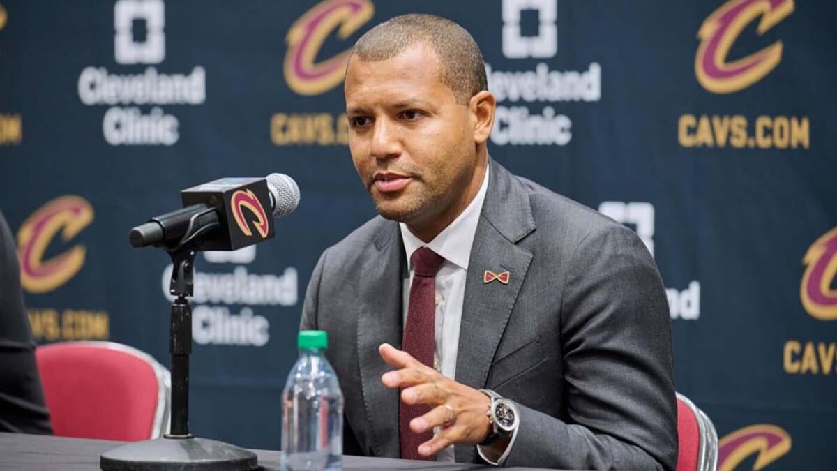 Cavaliers GM discusses expectations for 2025-26 after playoff flameout, admits they must change 'narrative'