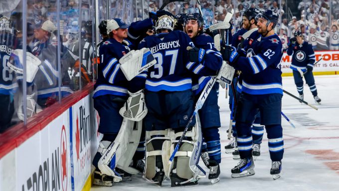 Jets have come long way from WHA to Western 2nd Round against Stars