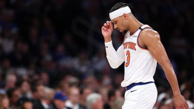 Josh Hart says Knicks 'let off the gas' during collapse vs. Pacers; Jalen Brunson, Karl-Anthony Towns react