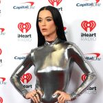 Katy Perry Jokingly Calls Out Fan at Concert for DMing Orlando Bloom