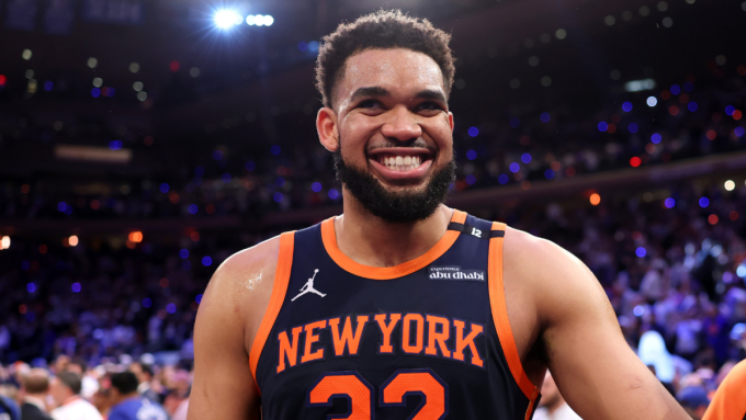 Knicks, Timberwolves go up 3-1; Jayson Tatum suffers serious injury; Mavericks win lottery in stunner