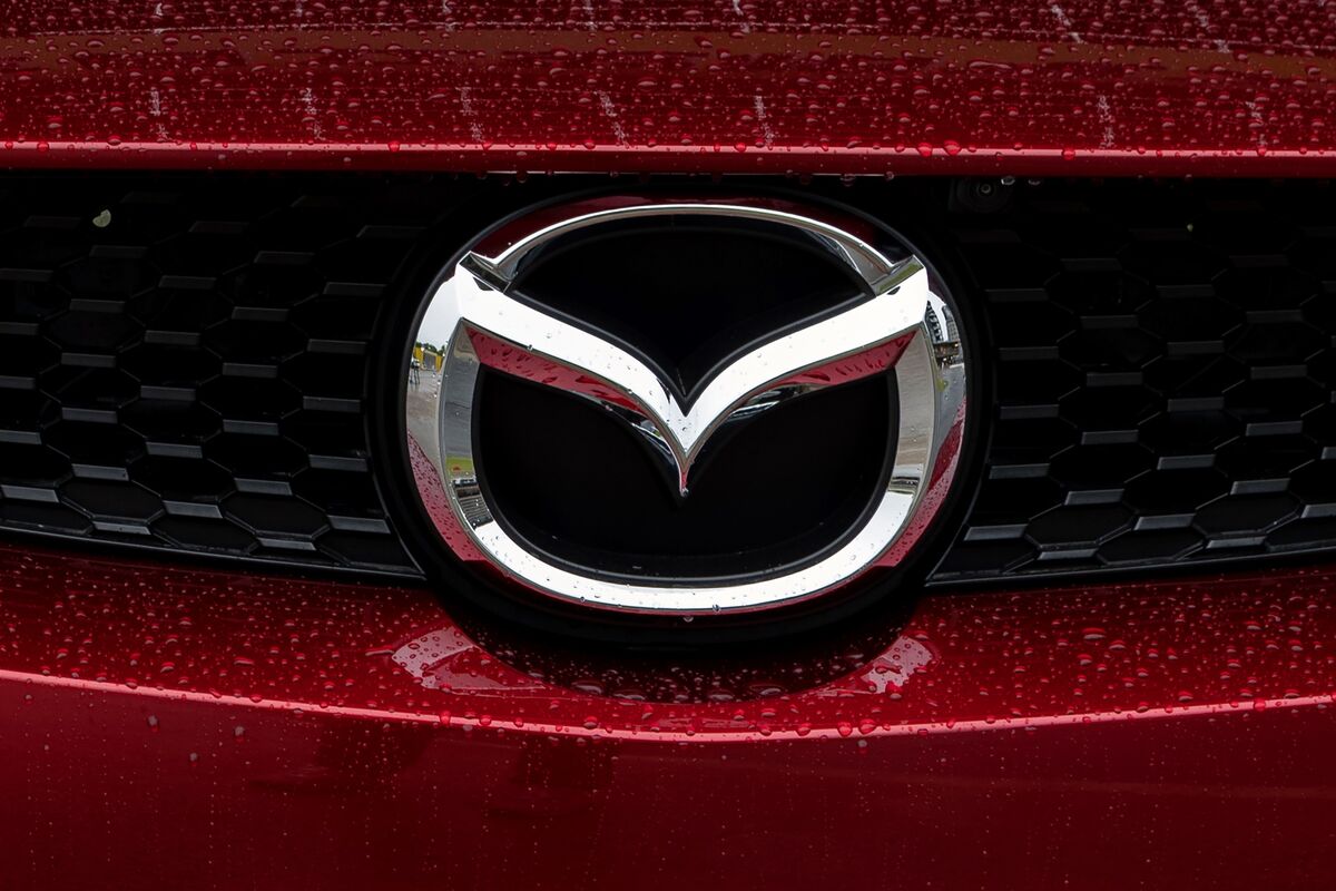Mazda Withholds Profit Guidance as Suzuki Dodges Trump’s Tariffs