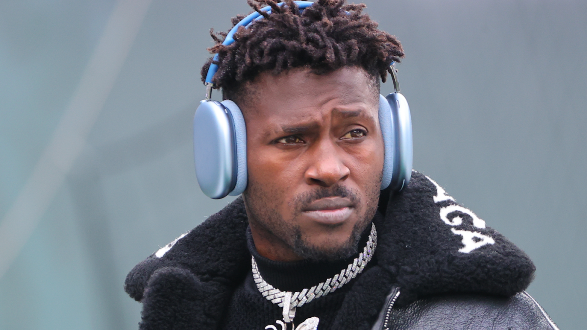 Miami Police release details following Antonio Brown boxing event incident