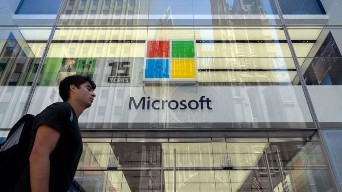 Microsoft Among Software Stocks Offering Haven in Tariff Chaos