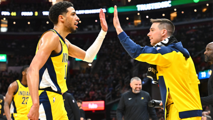 Pacers reach Eastern Conference finals, Thunder take 3-2 lead on Nuggets; PGA Championship picks