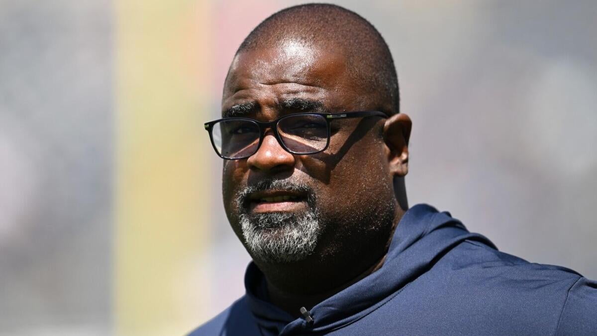 Patriots defensive coordinator Terrell Williams missing minicamp due to medical issue