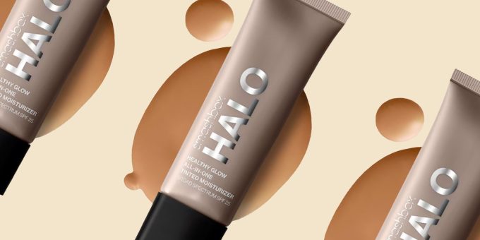 Smashbox’s Halo Tinted Moisturizer Makes My Skin Radiant