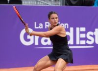 Strasbourg: No. 2 seed Emma Navarro suffers shock loss after missing out on big lead