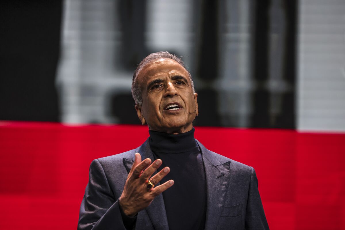 Sunil Mittal Is Said Poised to Buy $2 Billion Stake in Haier India