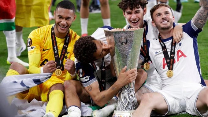 Tottenham vs. Man United score: Ange Postecoglou guides Spurs to Europa League glory, Champions League berth