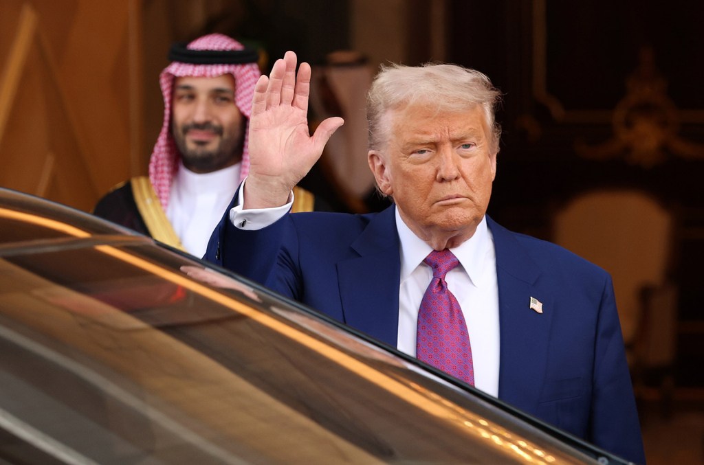 Trump Accuses Beyonce, Springsteen of 'Election Scam'