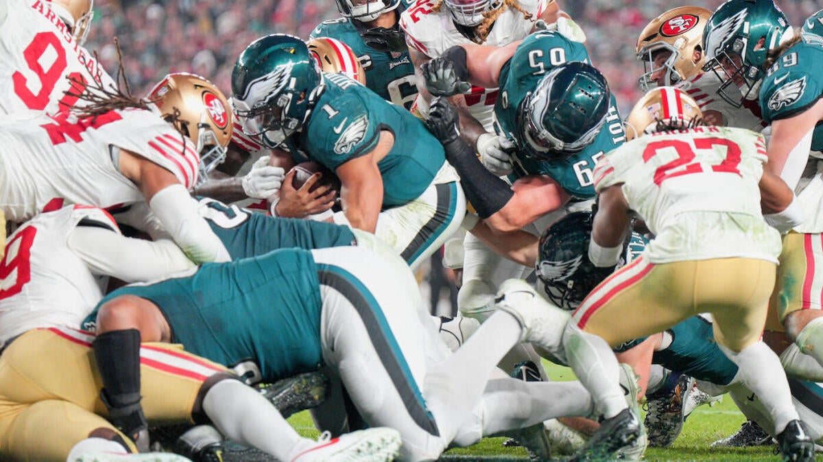 'Tush Push' vote: Play survives potential ban in NFL after Packers' proposal comes up short