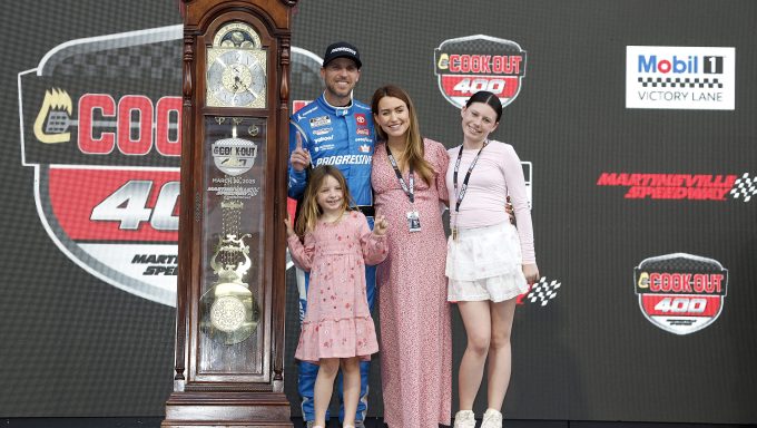 About the Race Car Driver’s Children With Jordan – Hollywood Life