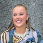 Are JoJo Siwa & Chris Hughes Dating? Get Update – Hollywood Life