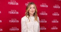 Ellen Pompeo Detained by TSA Over Sunflower Seeds Incident