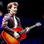 How Much Money the Singer Has – Hollywood Life