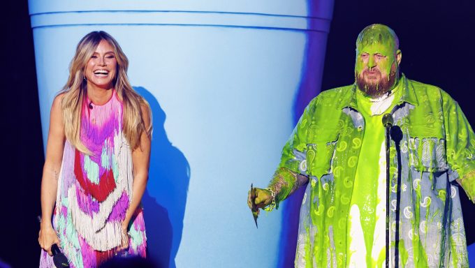 How to Watch the Nickelodeon Ceremony – Hollywood Life