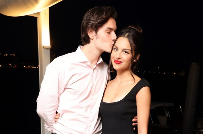 Olivia Rodrigo's Boyfriend Louis Partridge Praises Her Glastonbury Set