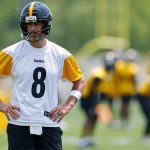 Aaron Rodgers makes drastic change at training camp to piece of equipment not recommended by NFL