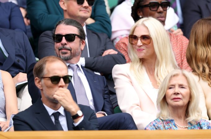 Dave Grohl, Wife Jordyn Make 1st Appearance Together After Secret Baby