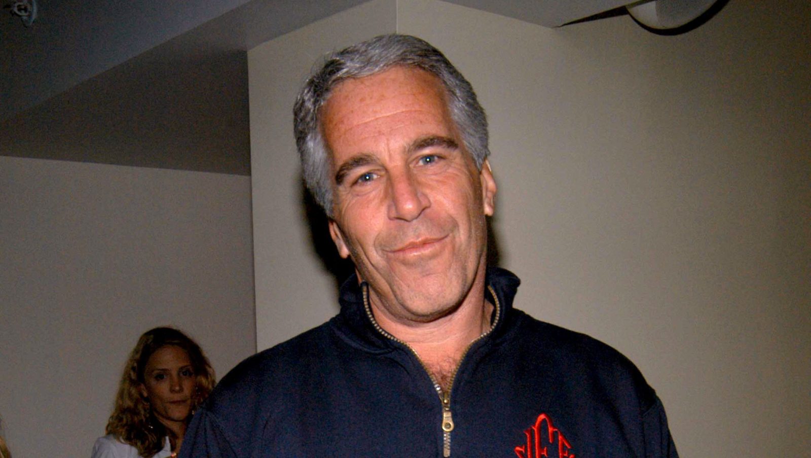 How Did Jeffrey Epstein Die? Autopsy, Jail Footage & Suicide Questions – Hollywood Life