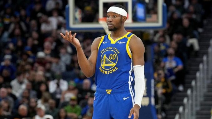 Jonathan Kuminga in no hurry to re-sign with Warriors, won't accept Golden State's current deal, per report
