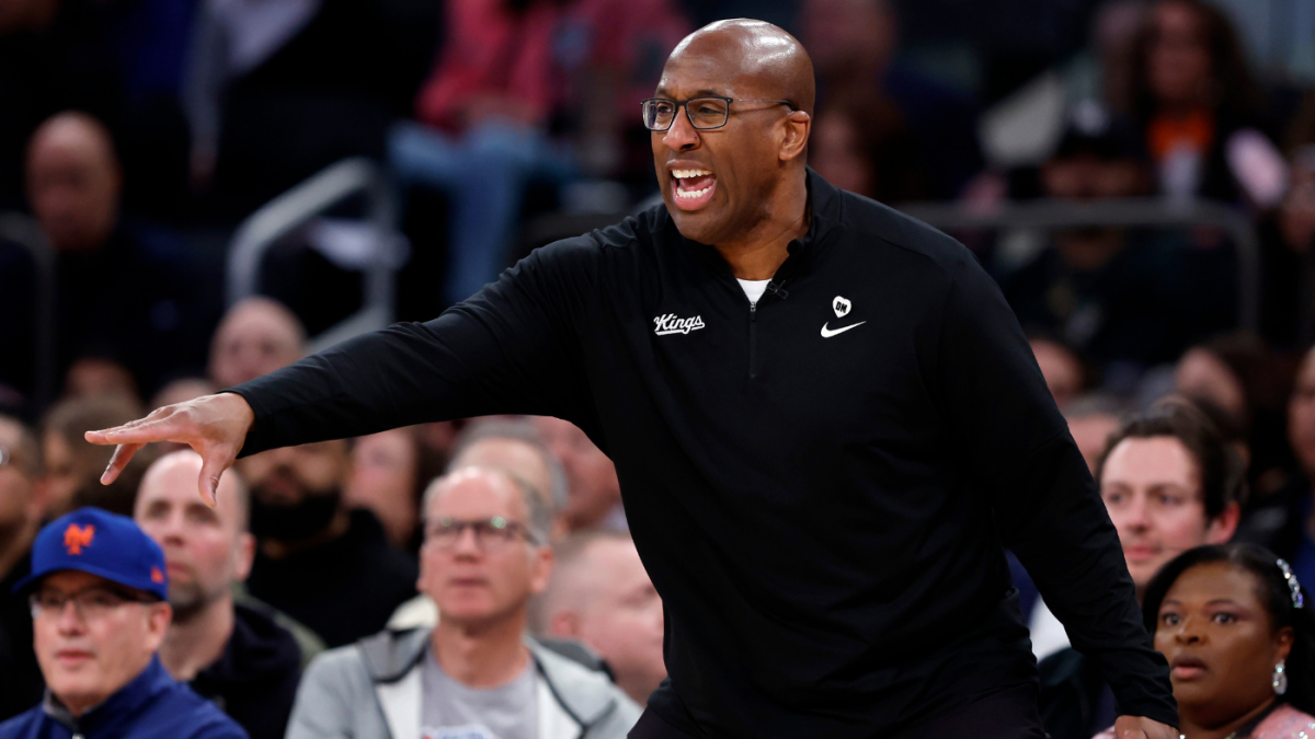 Knicks, coach Mike Brown finalizing deal: New York closing in on veteran to replace Tom Thibodeau, per reports