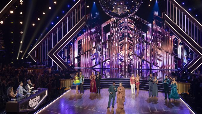 See Celebrity Contestants – Hollywood Life