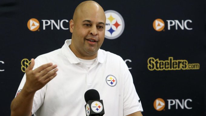Steelers sign Omar Khan to contract extension: GM rewarded after Aaron Rodgers signing, Jalen Ramsey trade