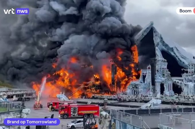 Tomorrowland 2025 Mainstage Destroyed by Fire
