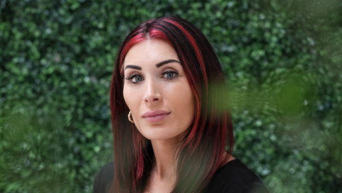 Who Is Laura Loomer? 5 Things to Know About the Far-Right Activist – Hollywood Life