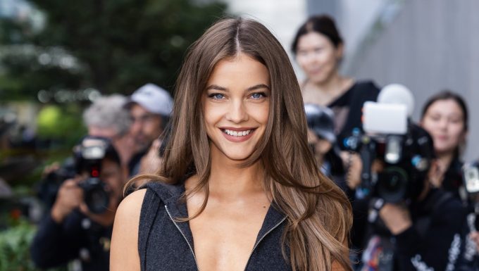 5 Things to Know About Dylan Sprouse’s Wife – Hollywood Life