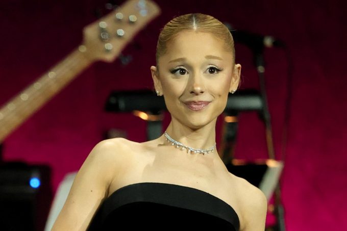 Ariana Grande Sings Hilary Duff's 'Why Not' in Beauty Video