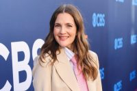 Drew Barrymore Praises SZA, Shares 'Pinch Me' Throwback Picture