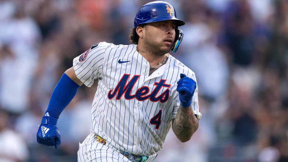 Francisco Alvarez injury: Mets' starting catcher lands on IL, may require season-ending surgery