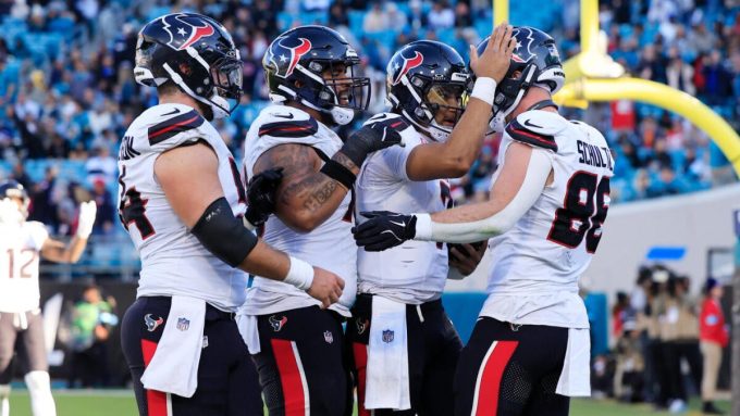 How to bet on the Texans in 2025: Super Bowl odds, win total, props, best futures bets for Houston
