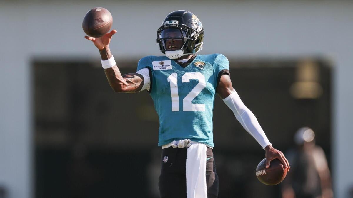 Will Travis Hunter play both ways? Jaguars' first depth chart offers glimpse into team's approach