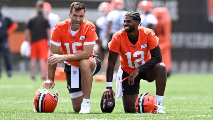With Shedeur Sanders starting Browns preseason opener, teammates Joe Flacco, Myles Garrett sound off on rookie