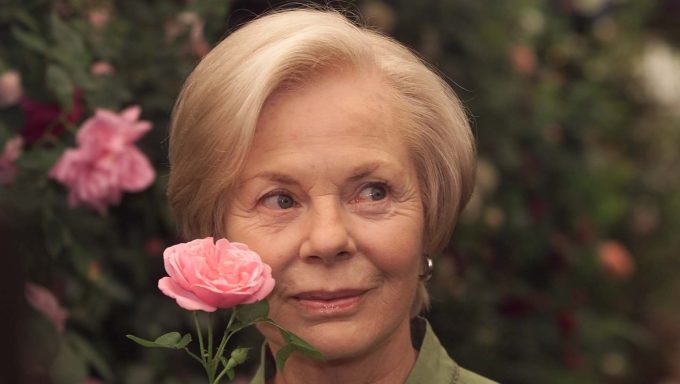 5 Things About the Royal Who Died at 92 – Hollywood Life