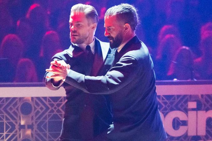 Derek Hough knew Mark Ballas was 'ready to rock' on 'DWTS' after tango