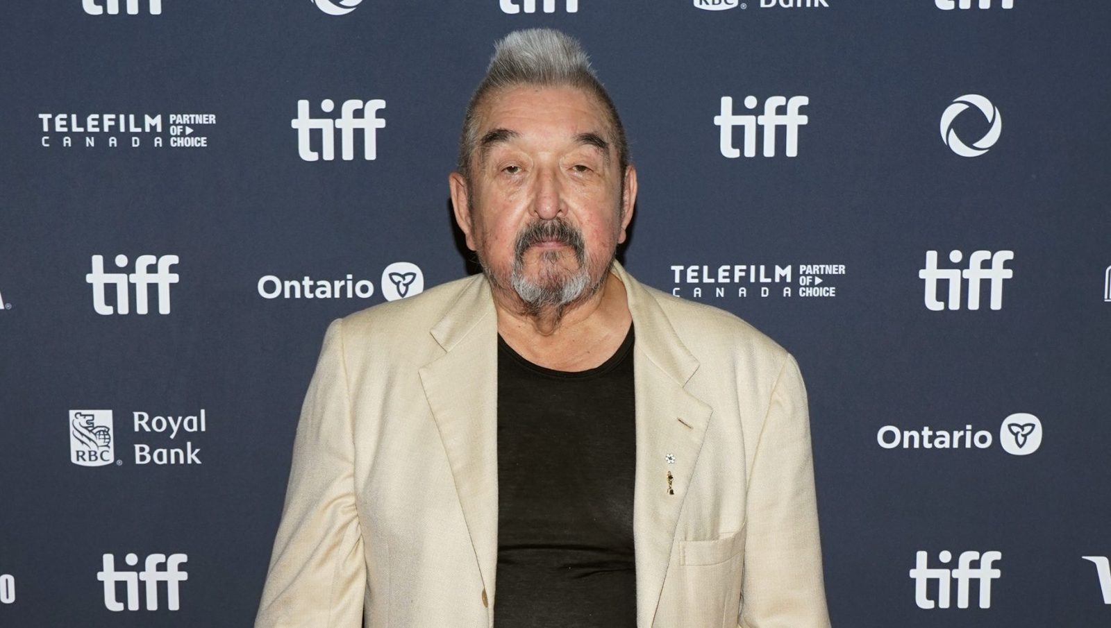 Who Was Graham Greene? 5 Things About the Late Actor – Hollywood Life