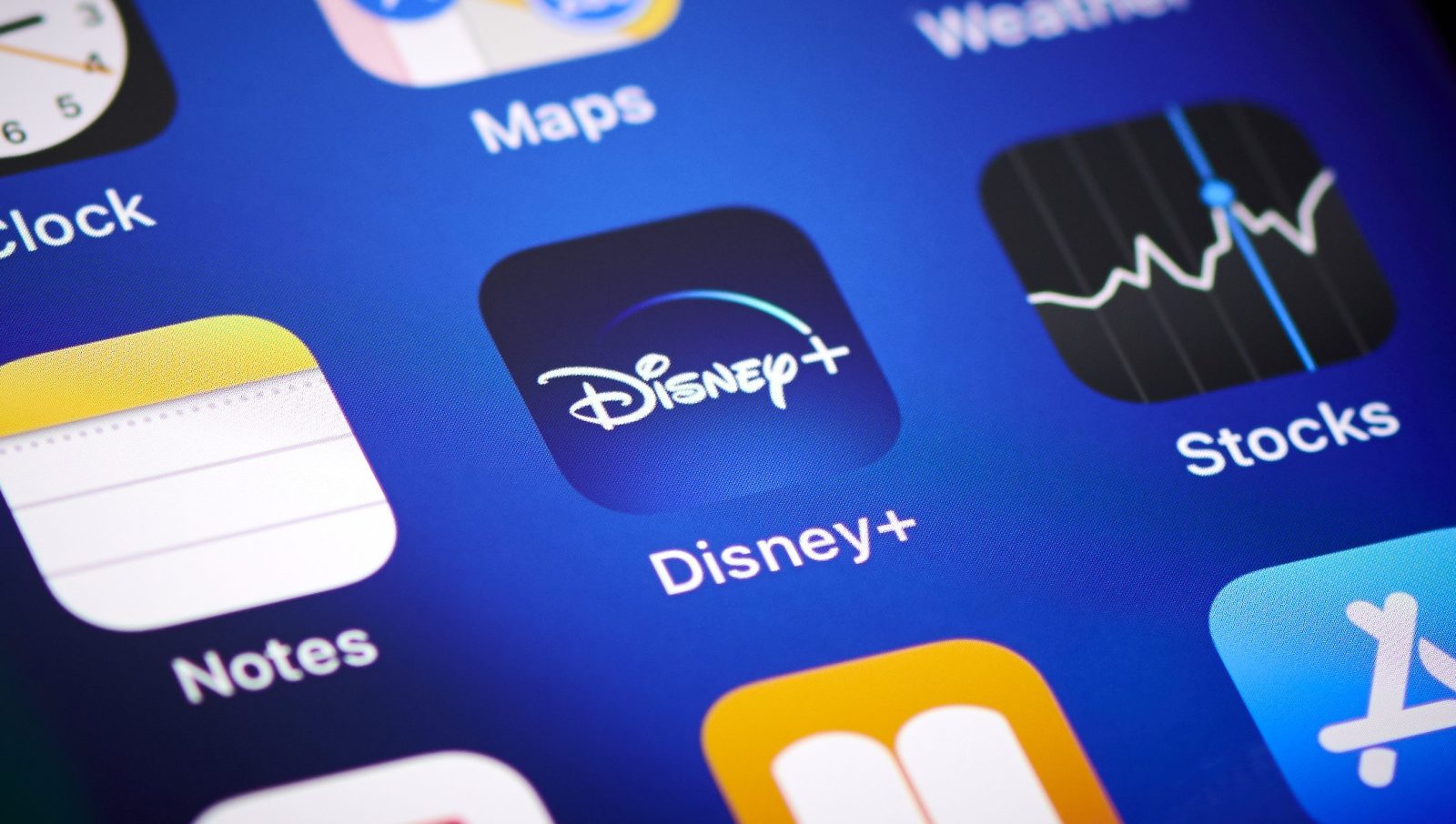 Why Customers Are Reporting Issues – Hollywood Life