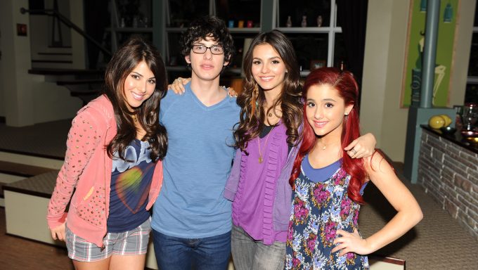 ‘Hollywood Arts’ Plot, Cast, Release Updates – Hollywood Life