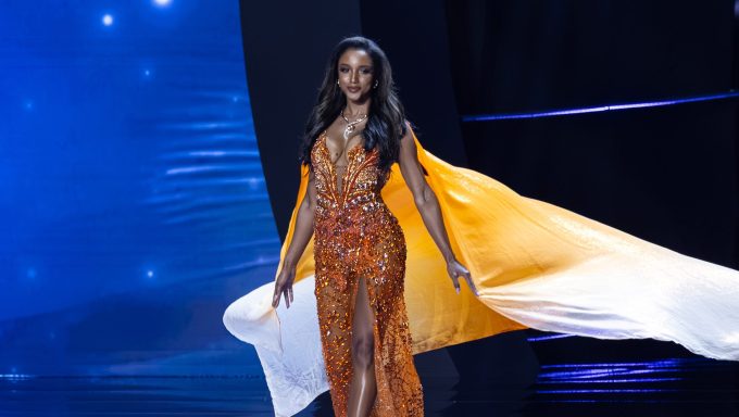 Miss Jamaica Gabrielle Henry Update After Falling From Stage – Hollywood Life