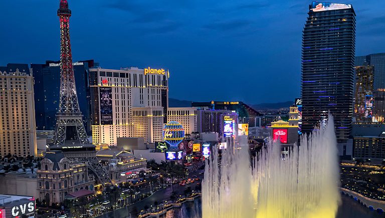 Where Do Hollywood's High-Rollers Spend Their Vacations?